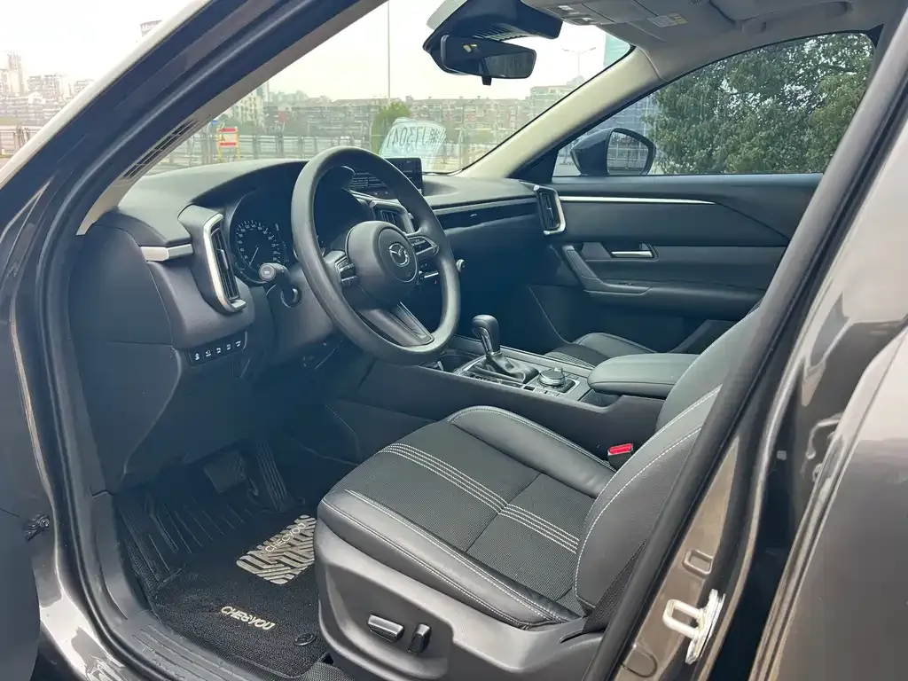 Mazda CX-50 2023 из CN, фото 4