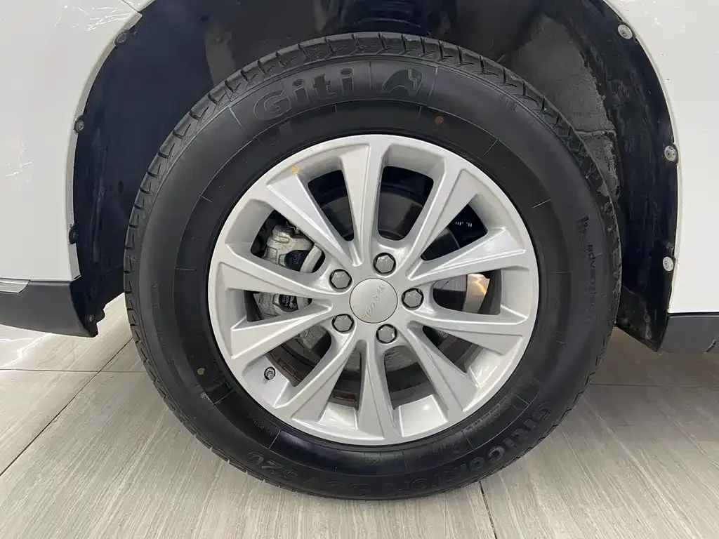 Haval M6 2023 из CN, фото 2