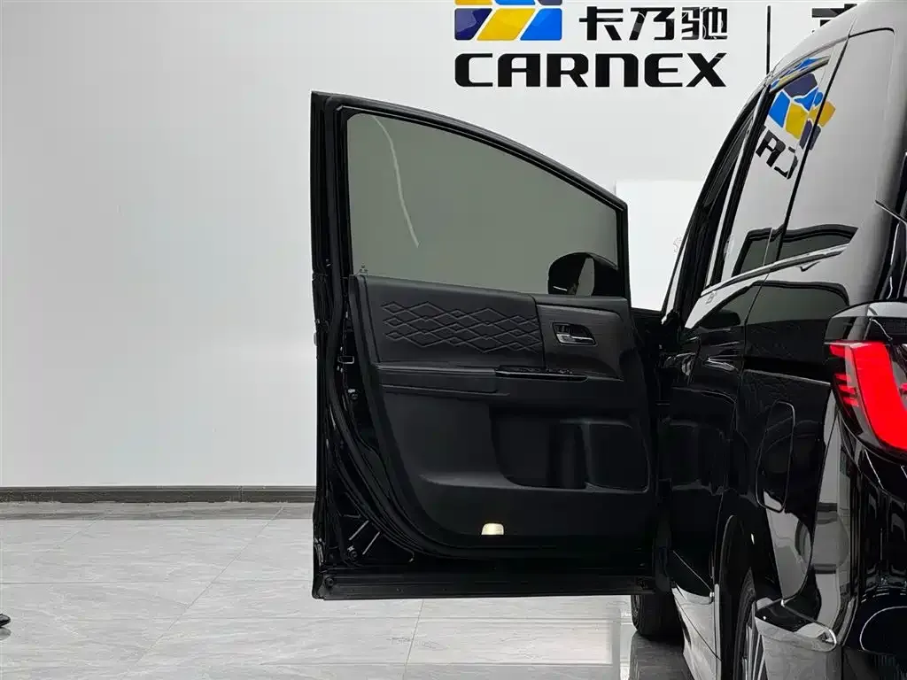 Honda Elysion 2022 из CN, фото 7