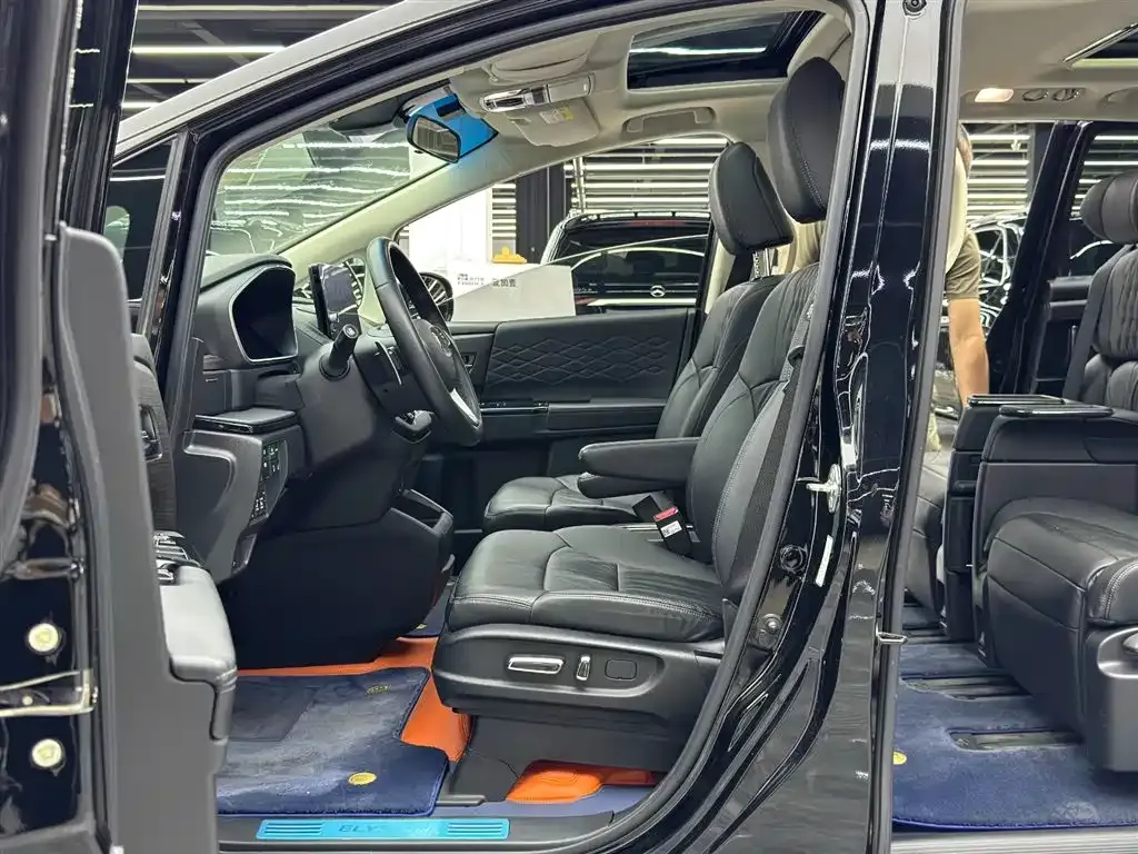 Honda Elysion 2022 из CN, фото 10