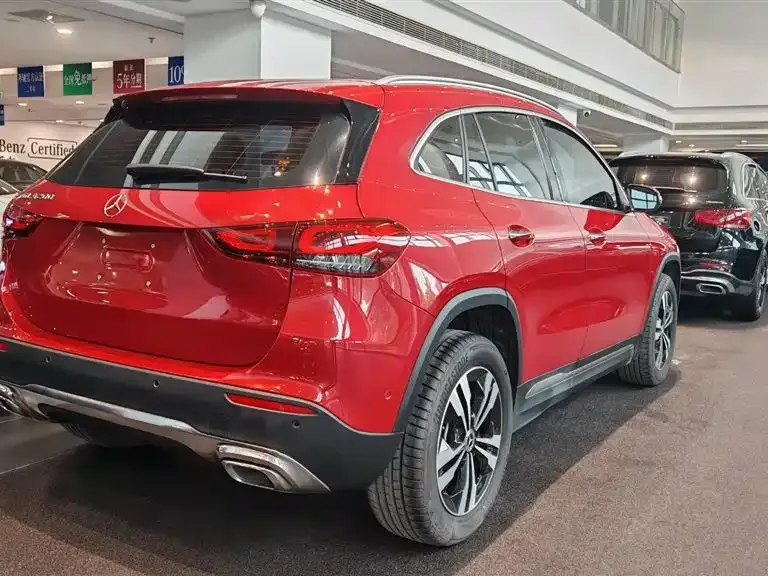 Mercedes-Benz GLA — фото 5