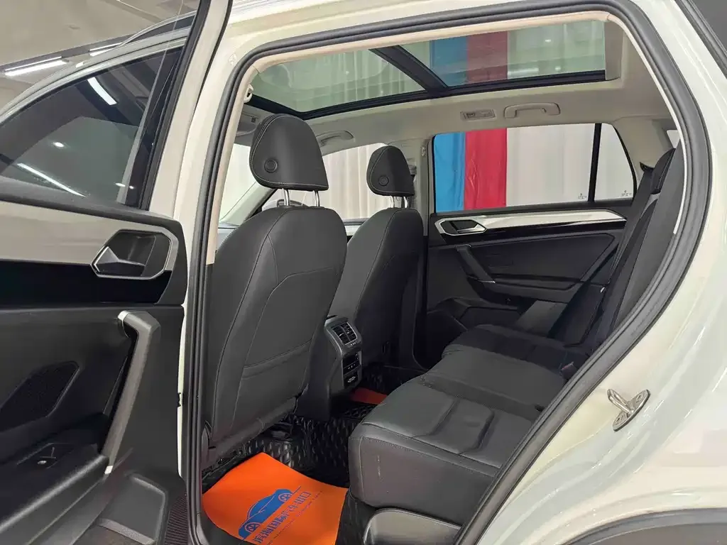 Volkswagen Tayron 2021 из CN, фото 2