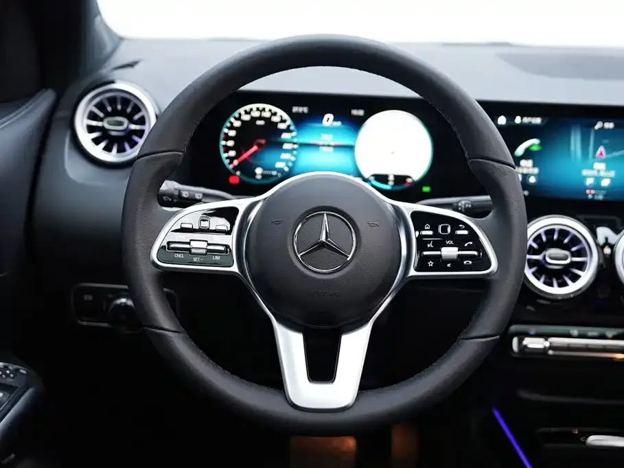 Mercedes-Benz GLA 2023 из CN, фото 10