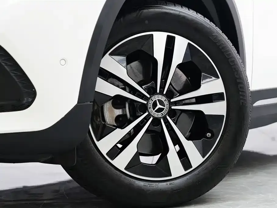Mercedes-Benz GLA 2023 из CN, фото 4