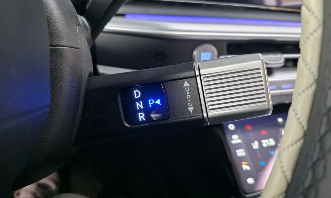 Hyundai Grandeur 2023 из KR, фото 8