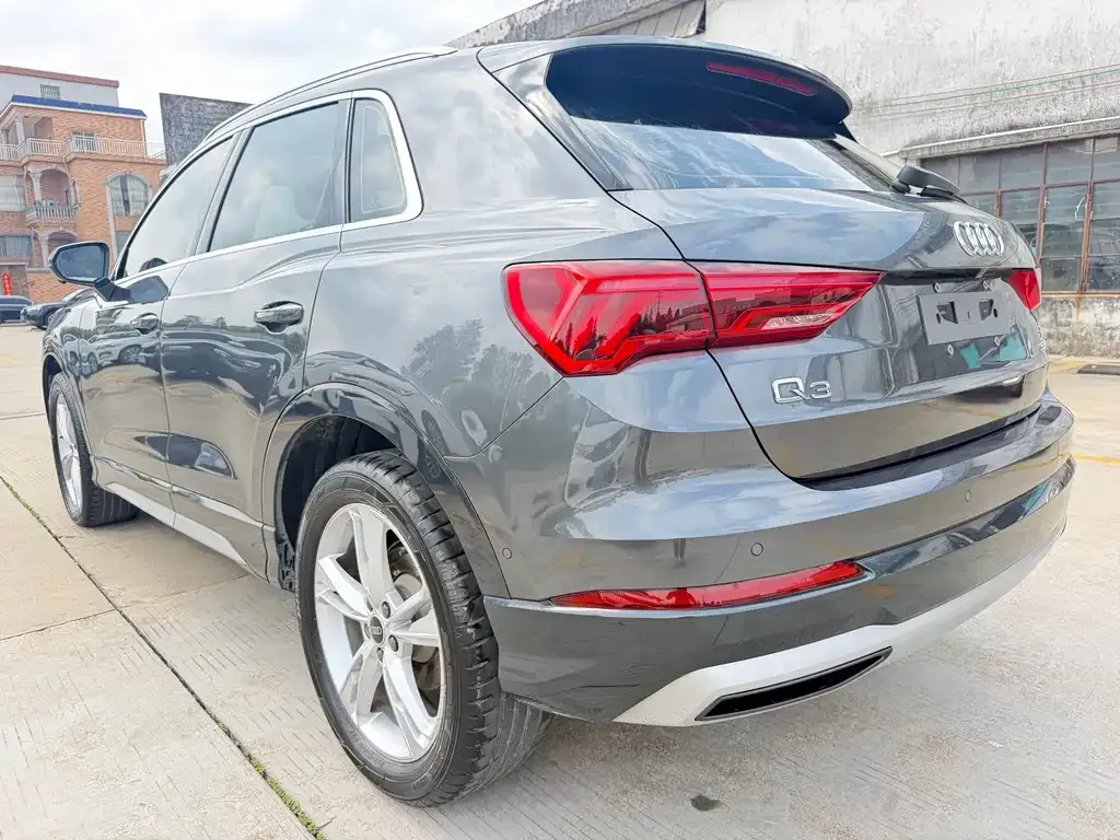 Audi Q3 2021 из CN, фото 6