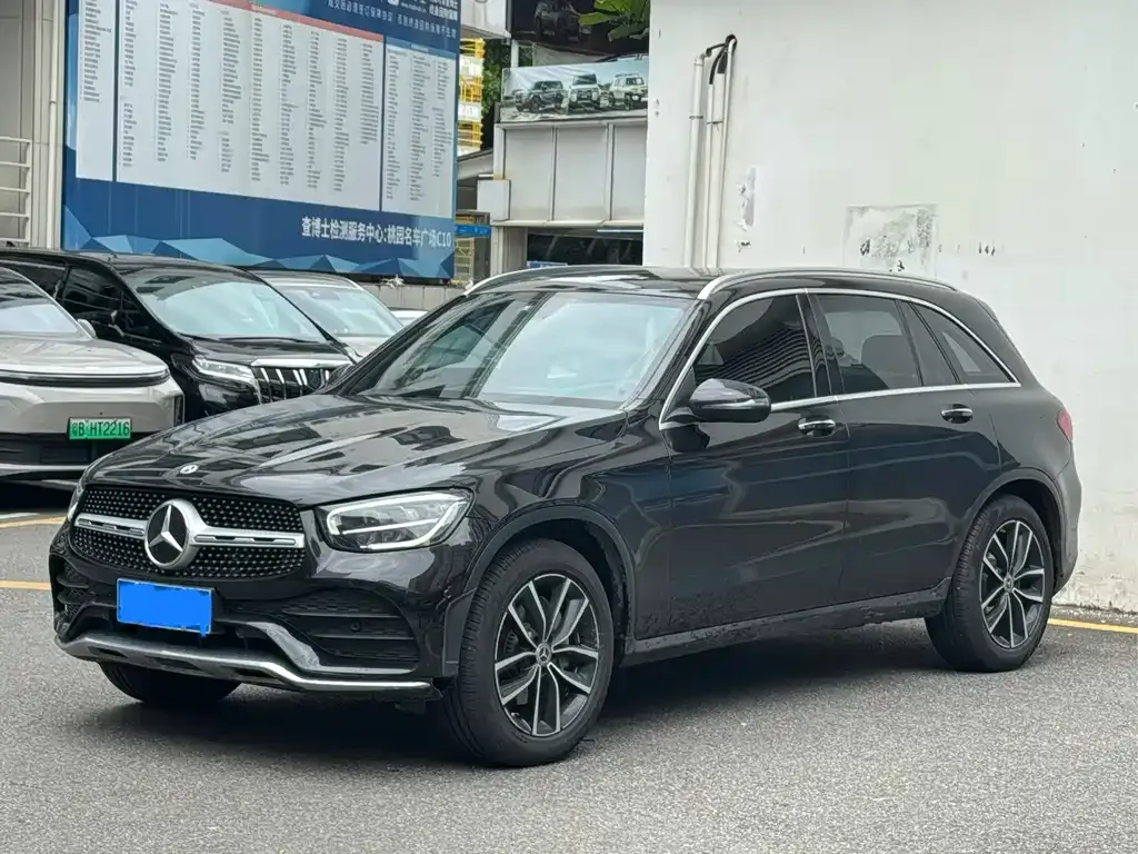 Mercedes-Benz GLC — фото 9