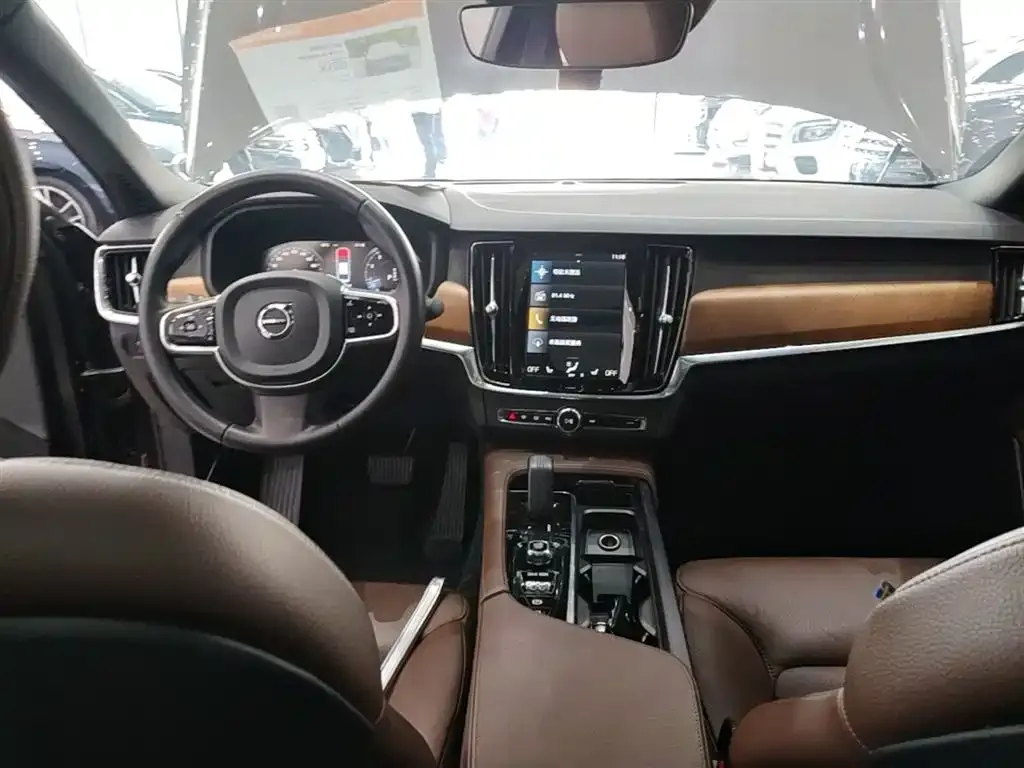 Volvo S90 2021 из CN, фото 2