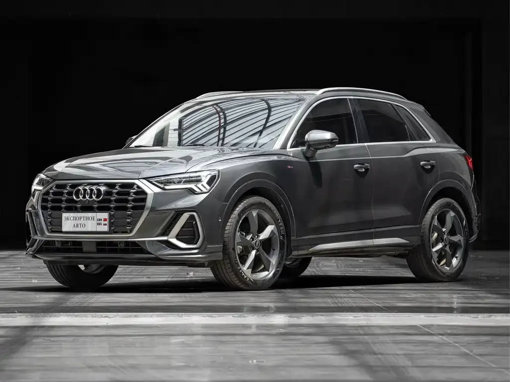 Audi Q3 — фото 1