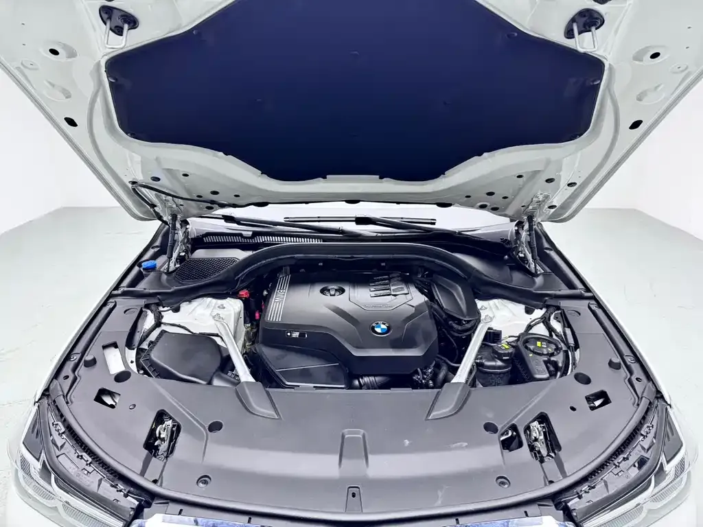 BMW 6 Series GT — фото 9