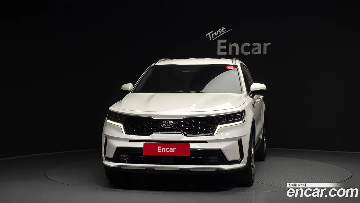Kia Sorento — фото 6