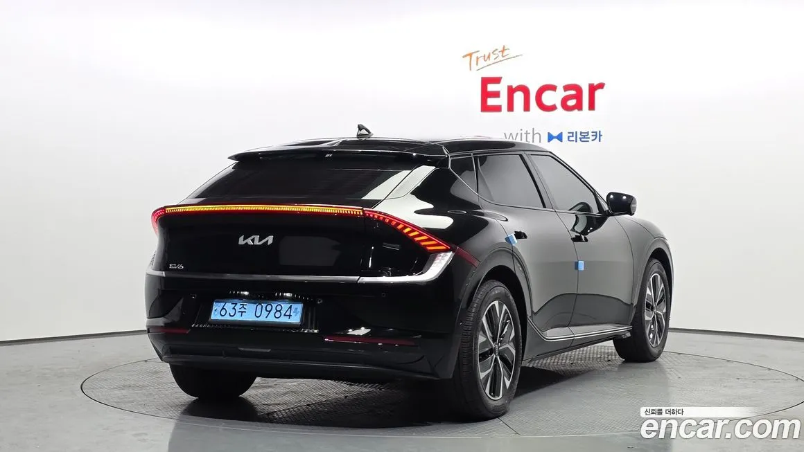 Kia EV6 — фото 3