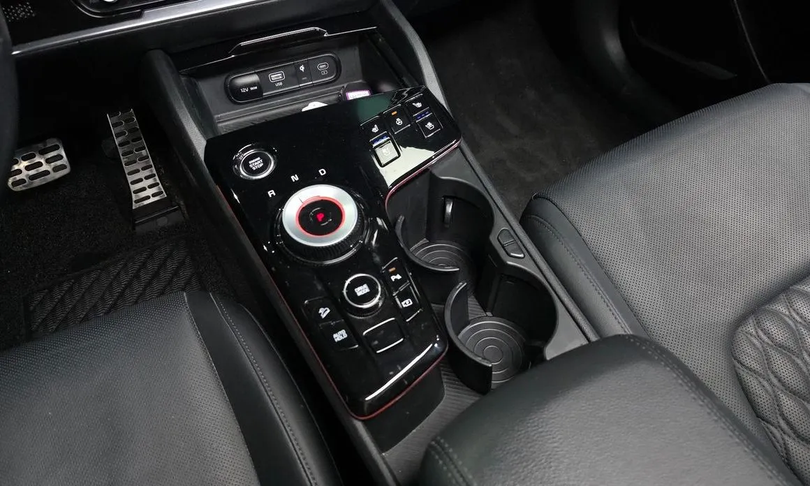 Kia Sportage — фото 10