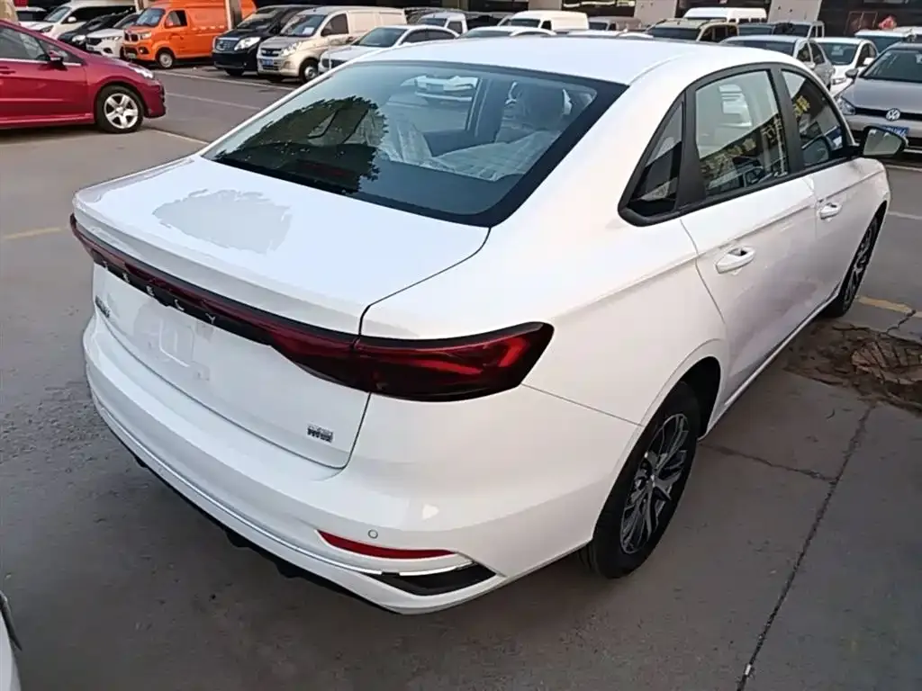 Geely Emgrand 2026 из CN, фото 9