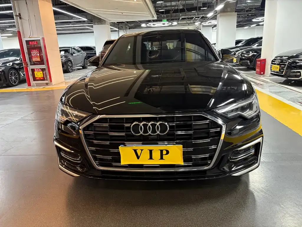 Audi A6L 2023 из CN, фото 2