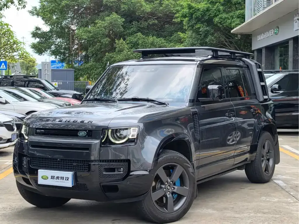 Land Rover Defender — фото 1