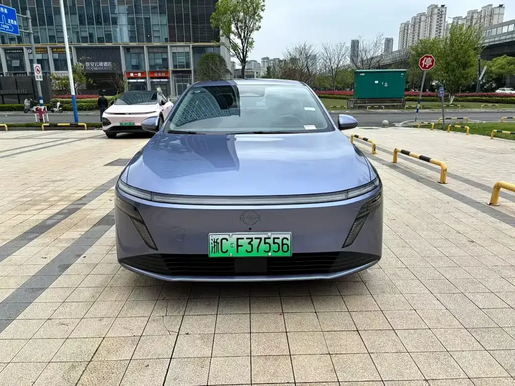 Nissan N6