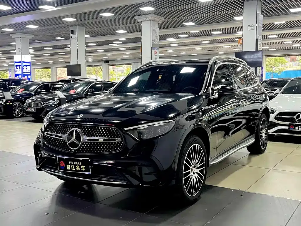 Mercedes-Benz GLC — фото 1