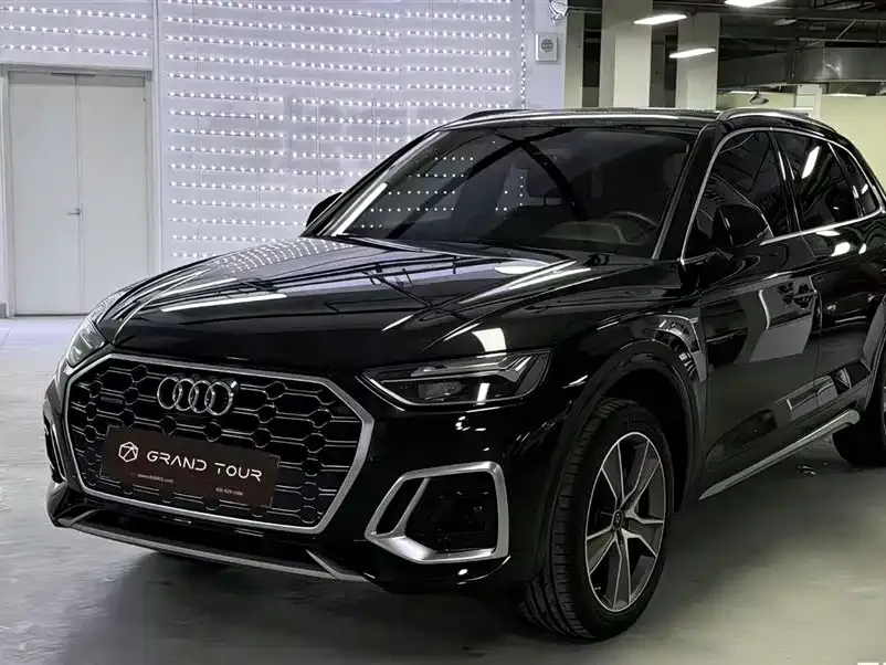 Audi Q5L 2022 из CN, фото 1
