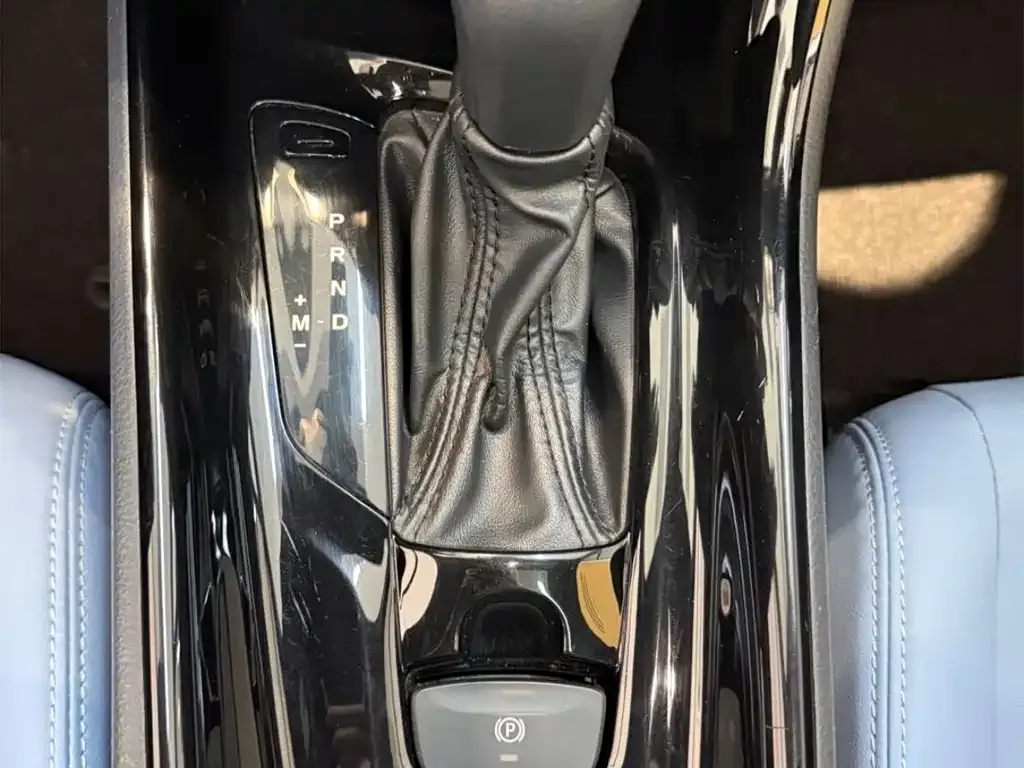 Toyota IZOA 2021 из CN, фото 4