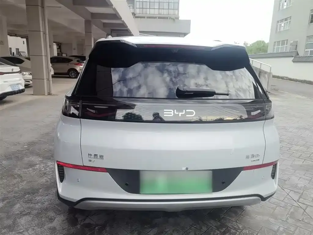 BYD Hiace 05 EV — фото 7
