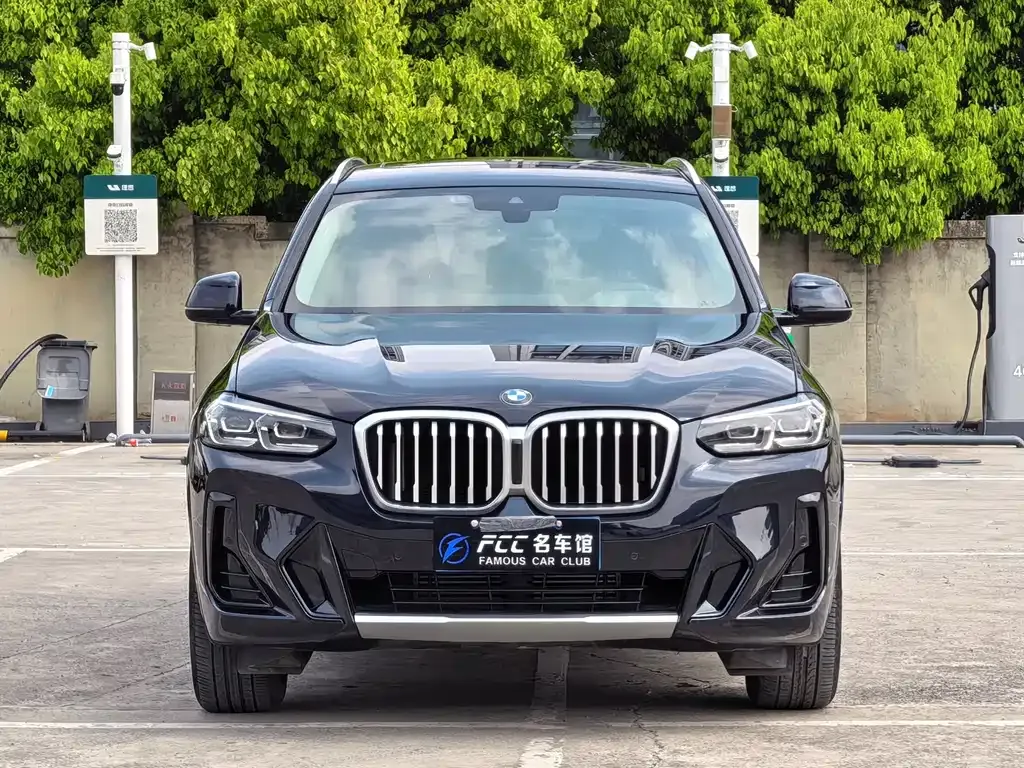 BMW X3 — фото 8