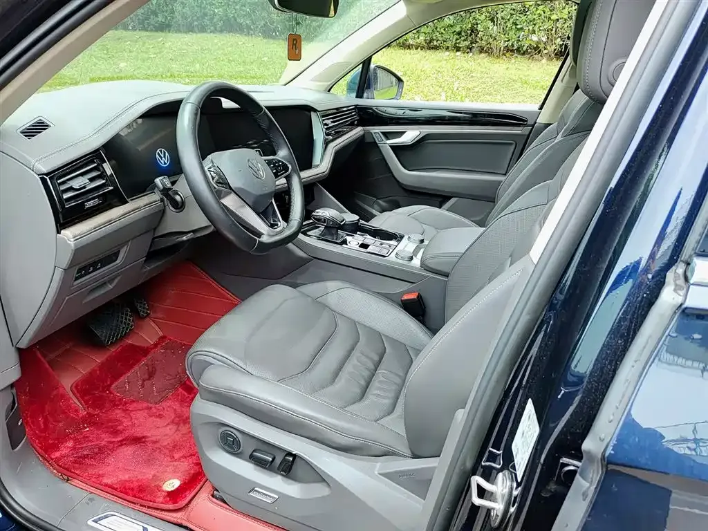 Volkswagen Touareg 2021 из CN, фото 7
