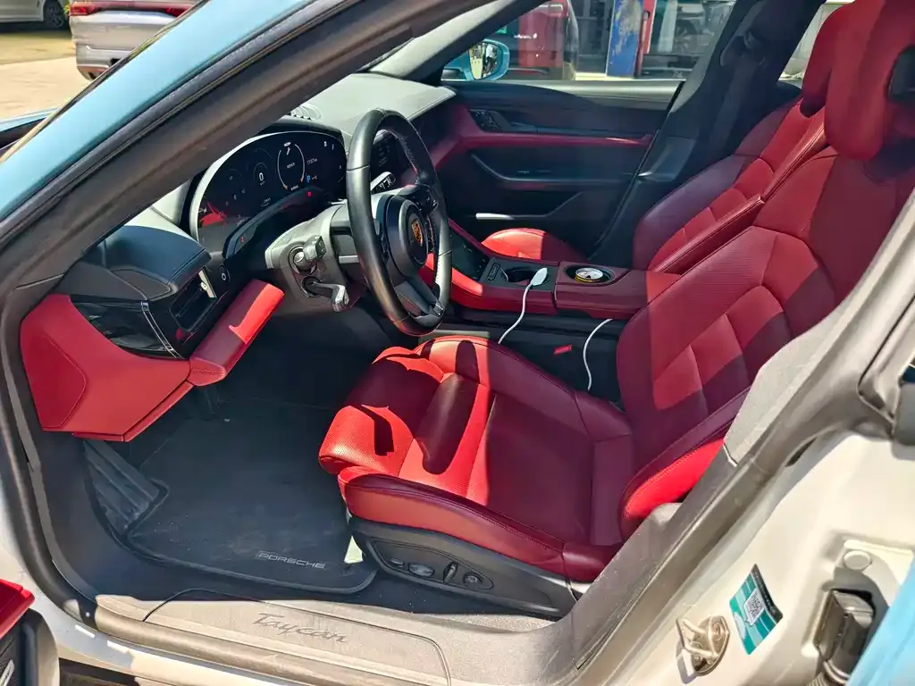 Porsche Taycan 2021 из CN, фото 8