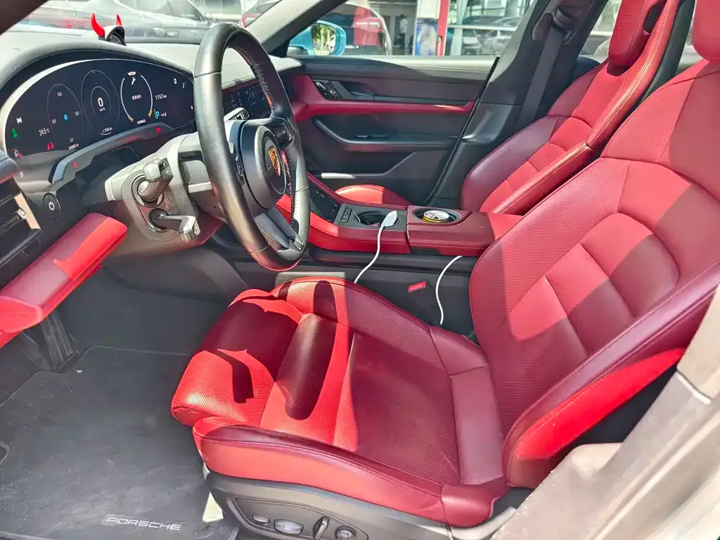 Porsche Taycan 2021 из CN, фото 4