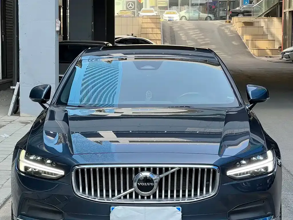 Volvo S90 2021 из CN, фото 7