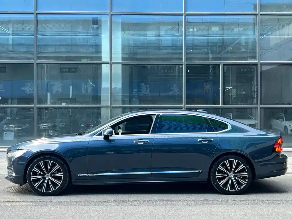 Volvo S90 2021 из CN, фото 5