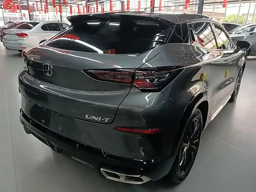 Changan UNI-T 2023 из CN, фото 10