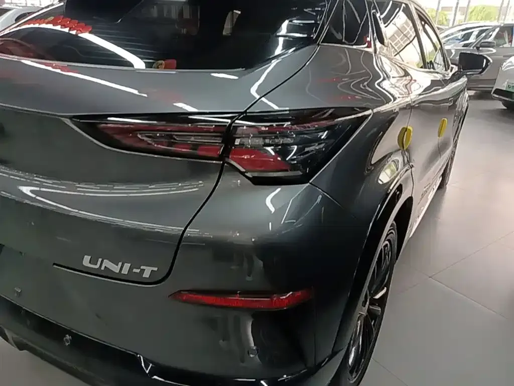 Changan UNI-T 2023 из CN, фото 4