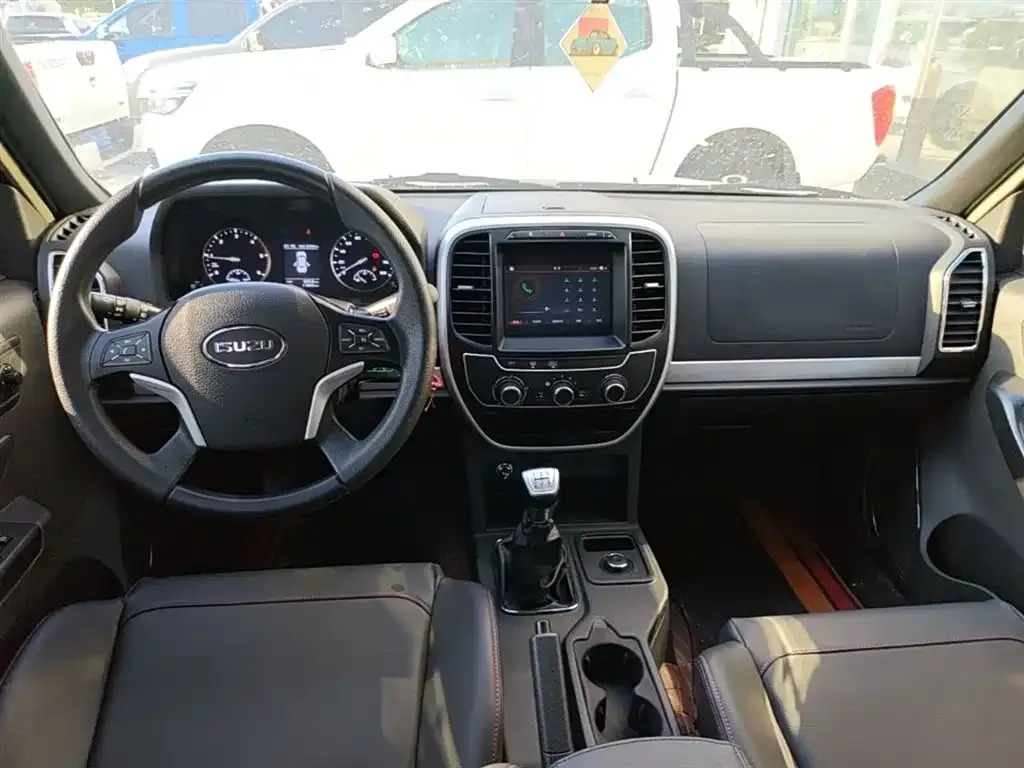 Isuzu T17 2024 из CN, фото 4