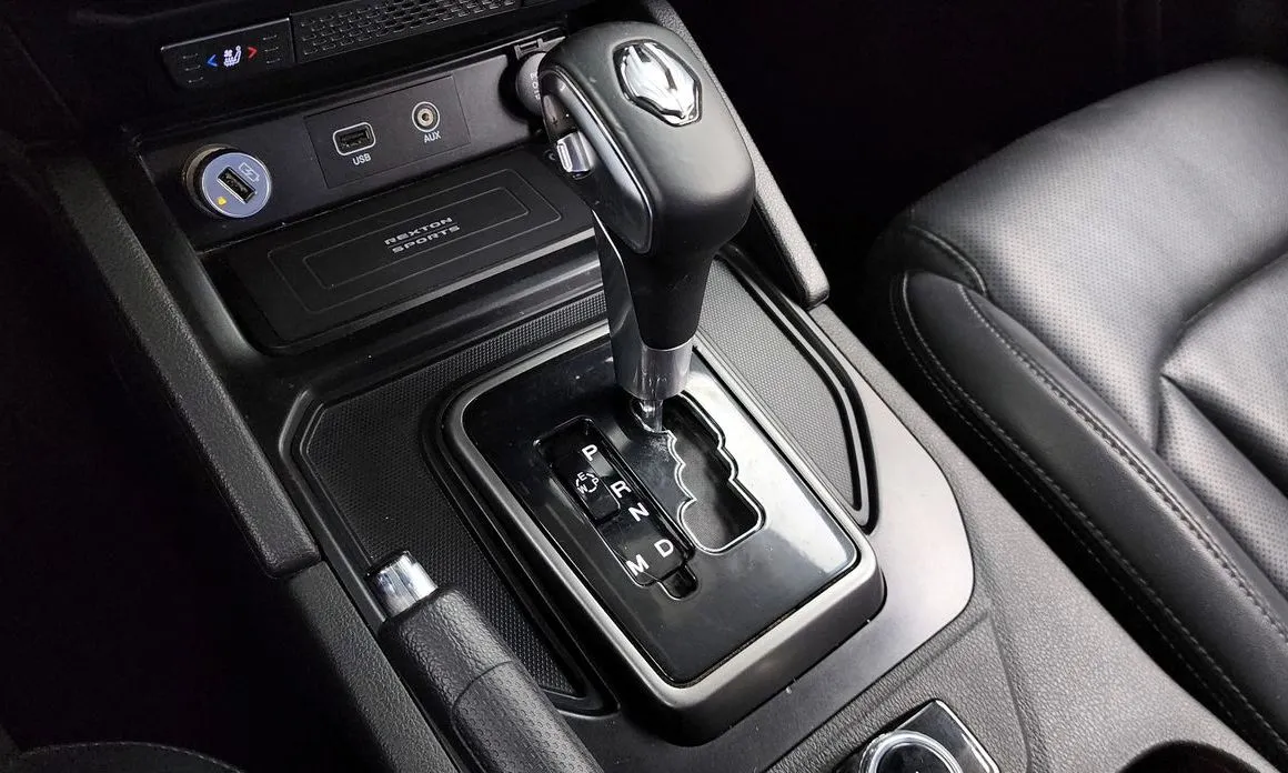 KG Mobility (Ssangyong) Rexton 2021 из KR, фото 6