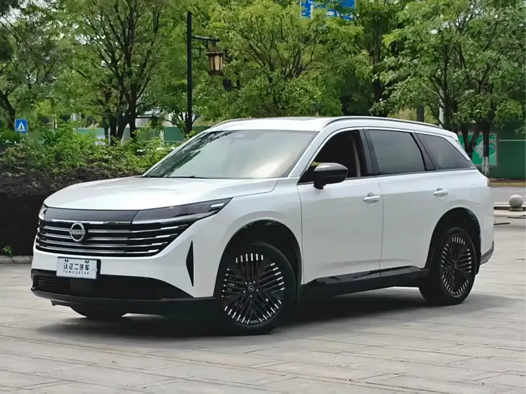 Nissan Teramont