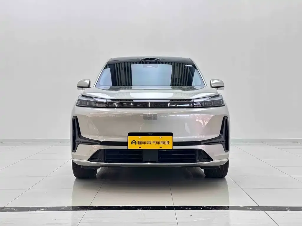 Geely Galaxy M9 — фото 2