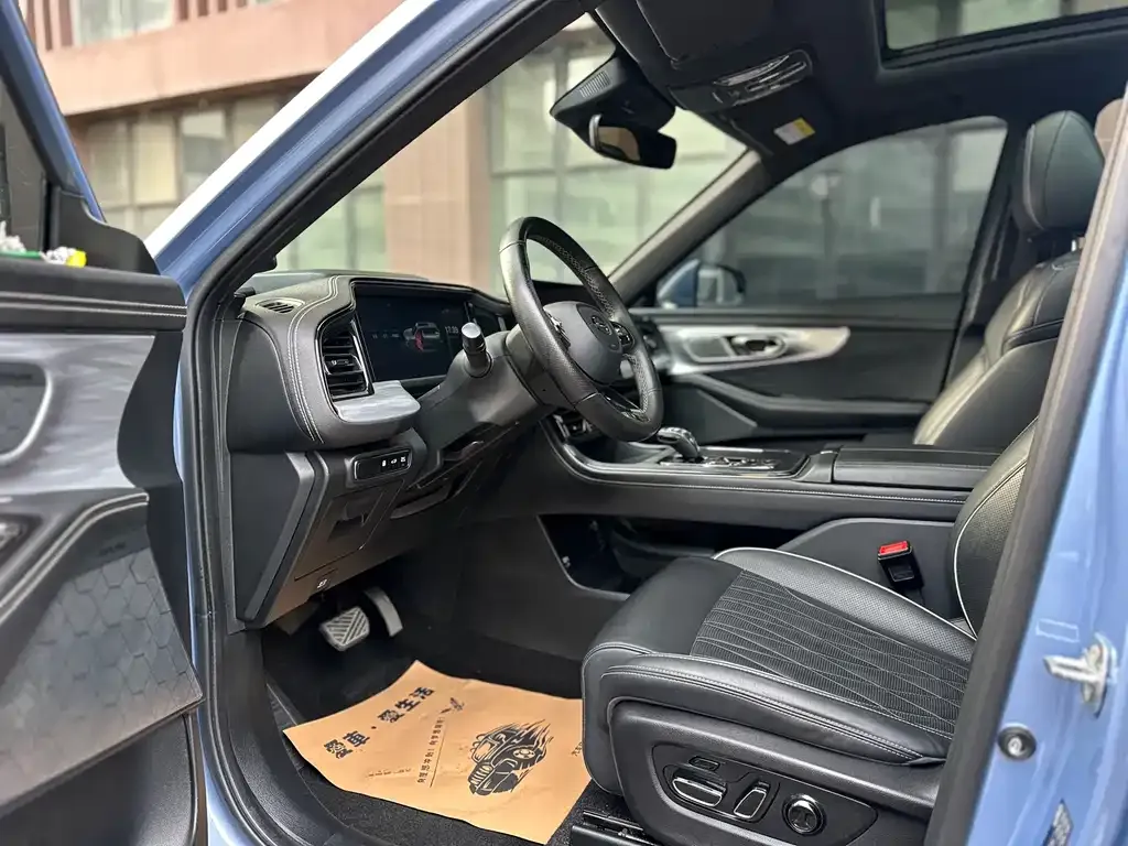 GAC Motor Trumpchi GS8 — фото 4