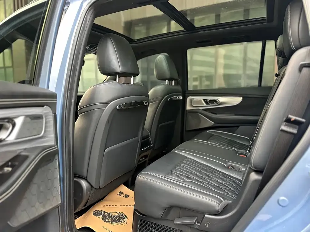 GAC Motor Trumpchi GS8 — фото 3