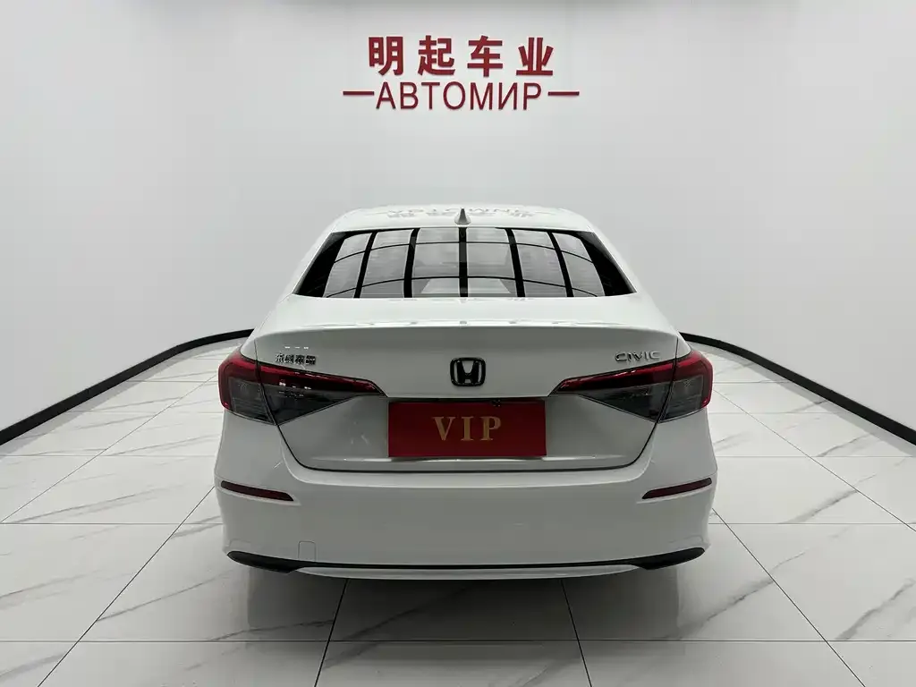 Honda Civic — фото 4