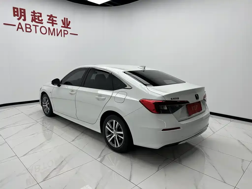 Honda Civic — фото 9