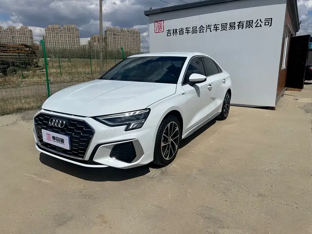 Audi A3 2021 из CN, фото 1