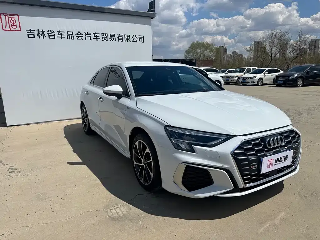 Audi A3 2021 из CN, фото 2