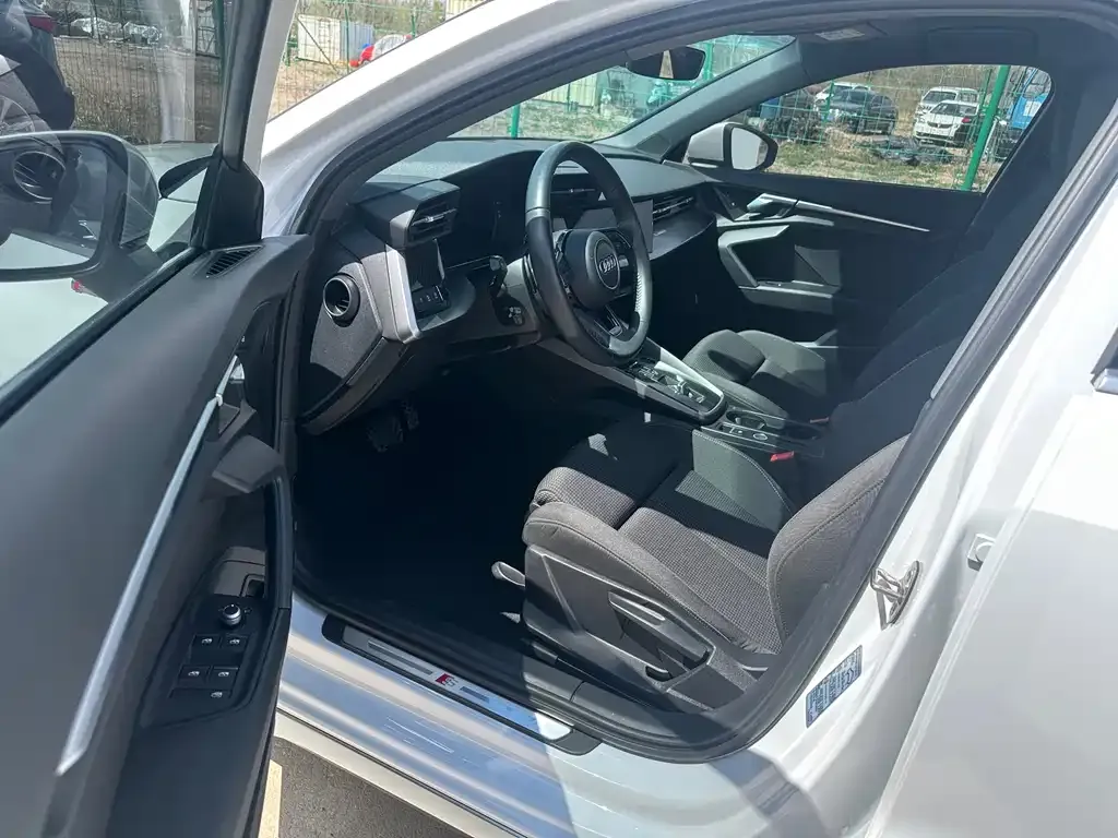 Audi A3 2021 из CN, фото 5