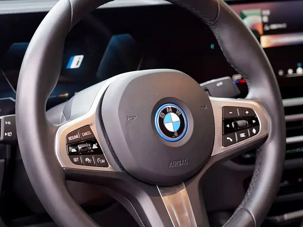 BMW i3 — фото 9