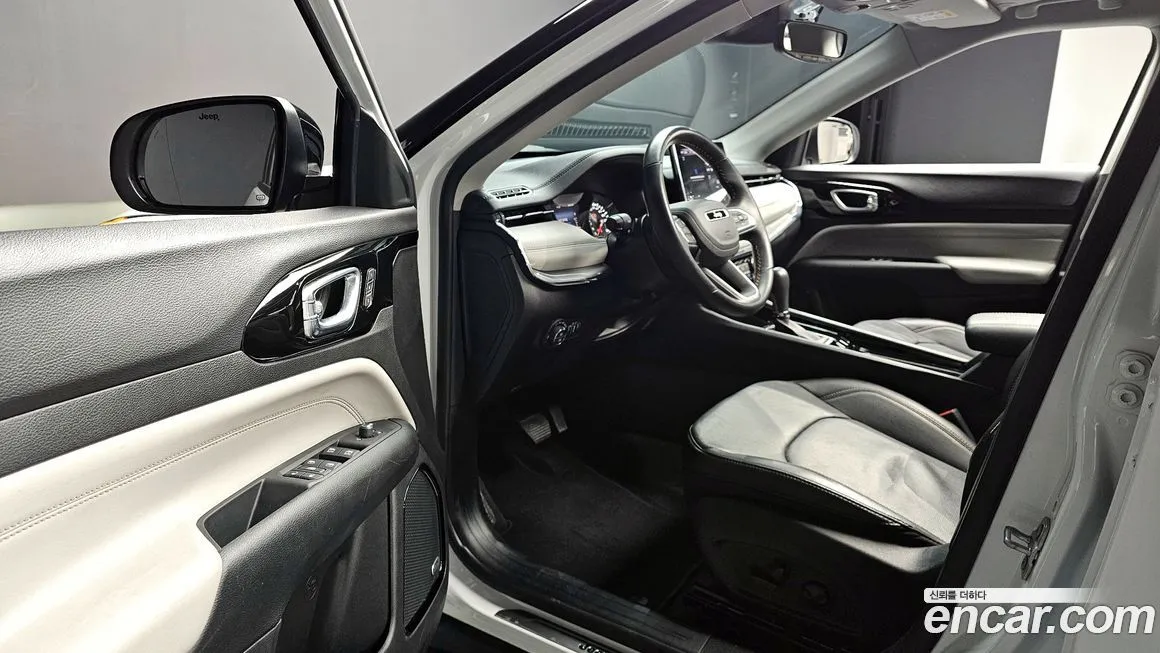 Jeep Compass 2022 из KR, фото 3