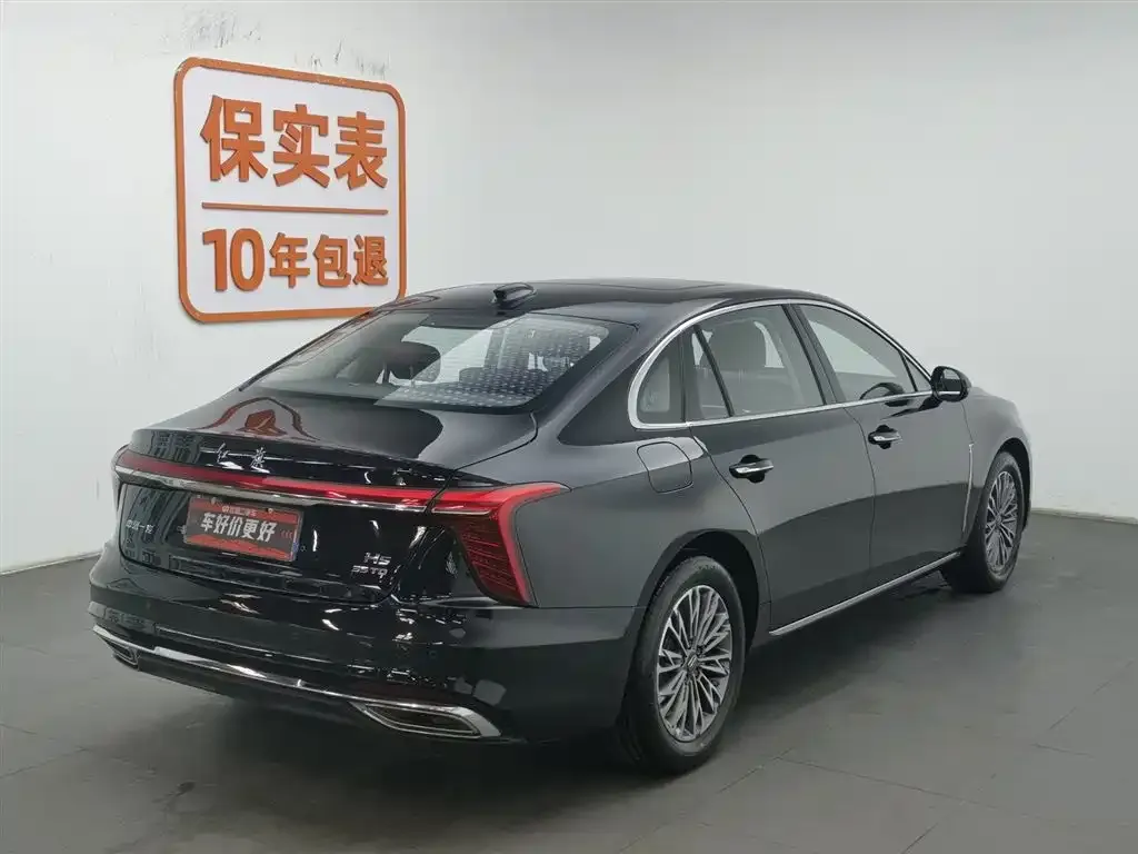 Hongqi H5 — фото 10