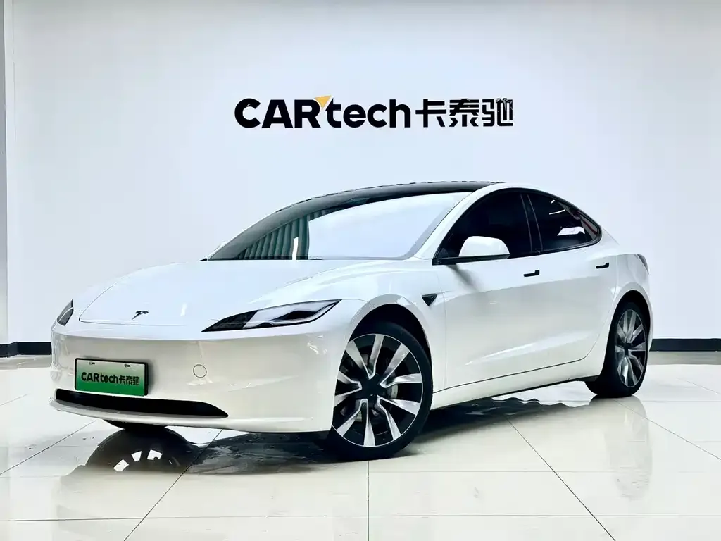 Tesla Model 3 — фото 3