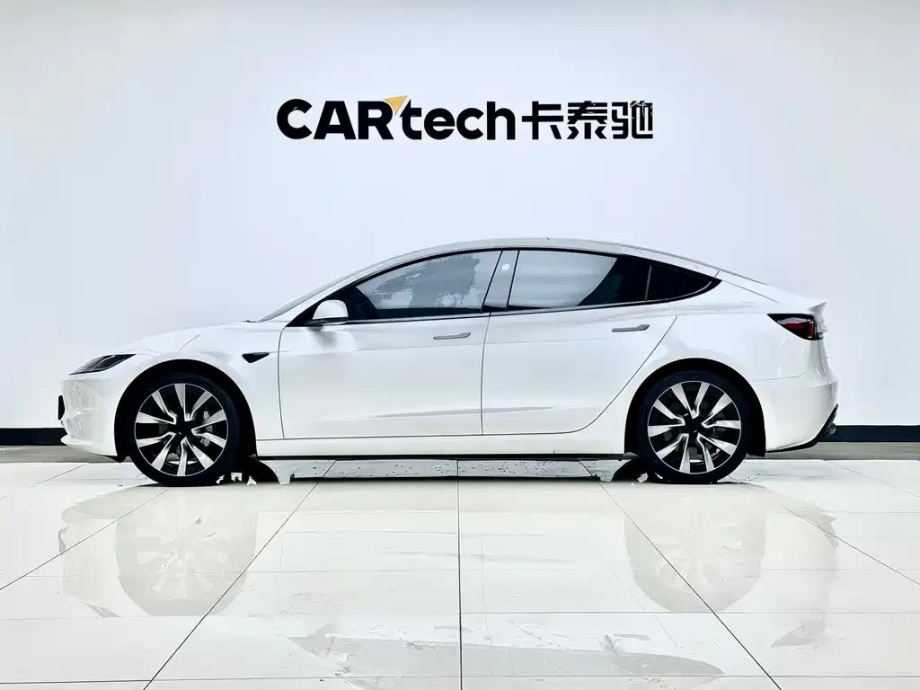 Tesla Model 3 — фото 2