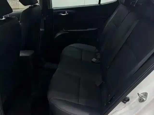 Kia KX1 2022 из CN, фото 2